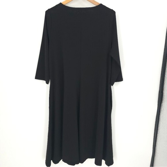 Chicos Travelers Midi V-Neck Black Dress Stretchy Flowy Flowy A-Line Pockets - Picture 4 of 16